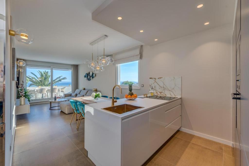 Beachfront Apartment Split Kültér fotó