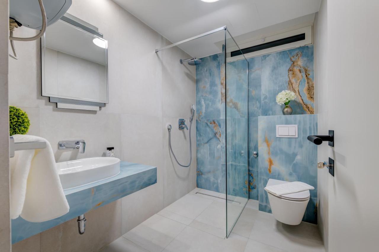 Beachfront Apartment Split Kültér fotó