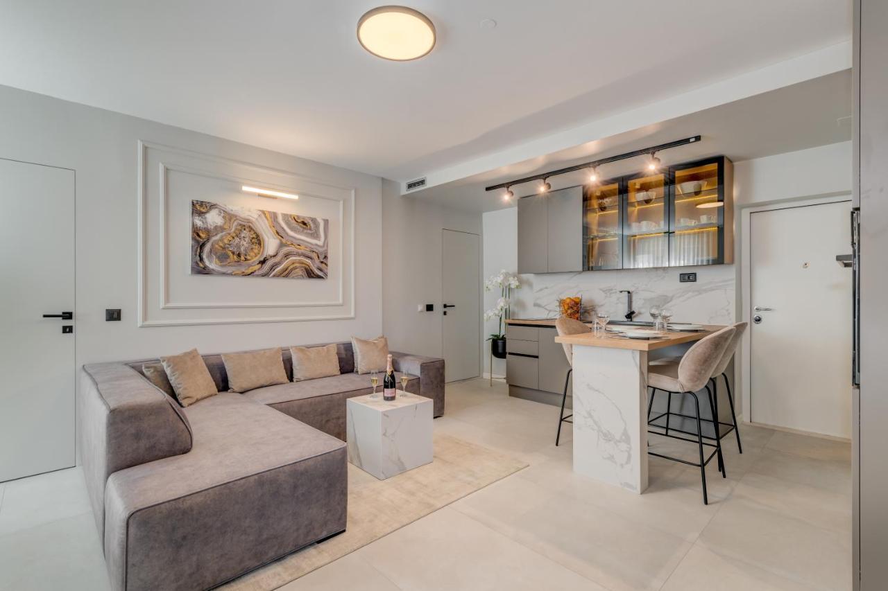 Beachfront Apartment Split Kültér fotó